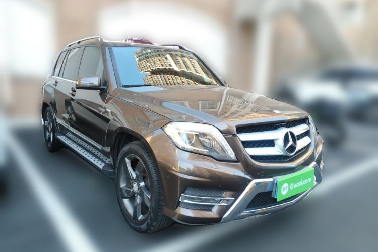 Used Mercedes-Benz GLK-Class 2015 GLK 260 4MATIC Fashion Edition Ultimate Version Front Right 45 Deg
