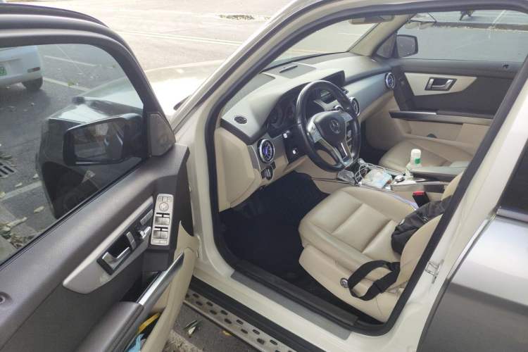 Used Mercedes-Benz GLK-Class 2015 GLK 260 4MATIC Dynamic Edition Ultimate Version Driver Seat