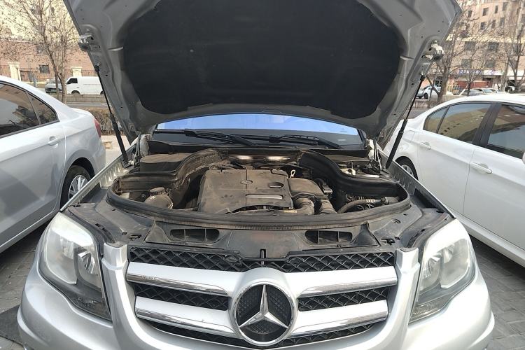 Used Mercedes-Benz GLK-Class 2015 GLK 260 4MATIC Dynamic Edition Ultimate Version Engine Bay
