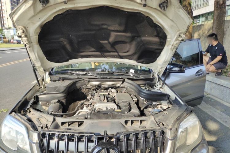 Used Mercedes-Benz GLK-Class 2015 GLK 260 4MATIC Dynamic Edition Ultimate Version Engine Bay