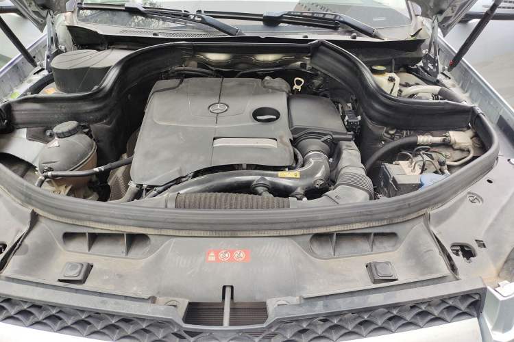 Used Mercedes-Benz GLK-Class 2015 GLK 260 4MATIC Dynamic Edition Ultimate Version Engine Bay
