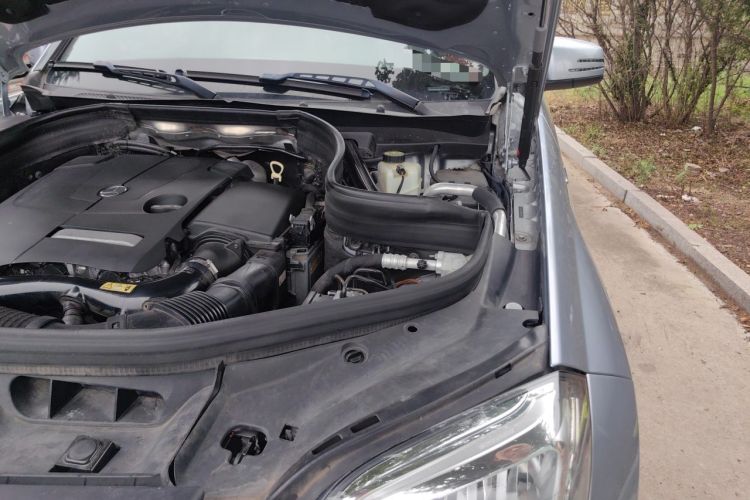 Used Mercedes-Benz GLK-Class 2015 GLK 260 4MATIC Dynamic Edition Ultimate Version Engine Bay Left
