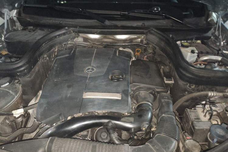 Used Mercedes-Benz GLK-Class 2015 GLK 260 4MATIC Dynamic Edition Ultimate Version Engine Bay