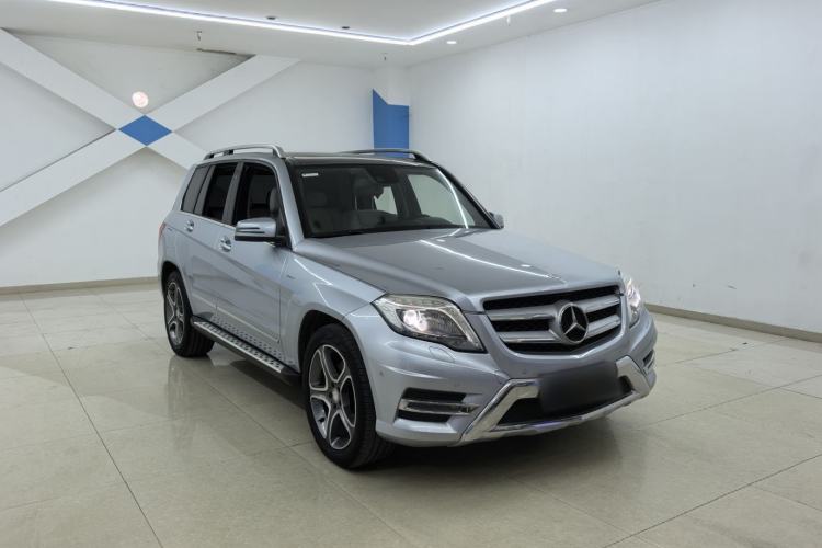 Used Mercedes-Benz GLK-Class 2015 GLK 300 4MATIC Fashion Edition Ultimate Version Exterior 2