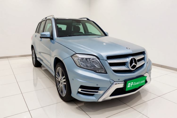 Used Mercedes-Benz GLK-Class 2015 GLK 260 4MATIC Dynamic Edition Ultimate Version Front Right 45 Deg