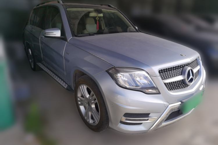 Used Mercedes-Benz GLK-Class 2015 GLK 260 4MATIC Dynamic Edition Ultimate Version Front Right 45 Deg