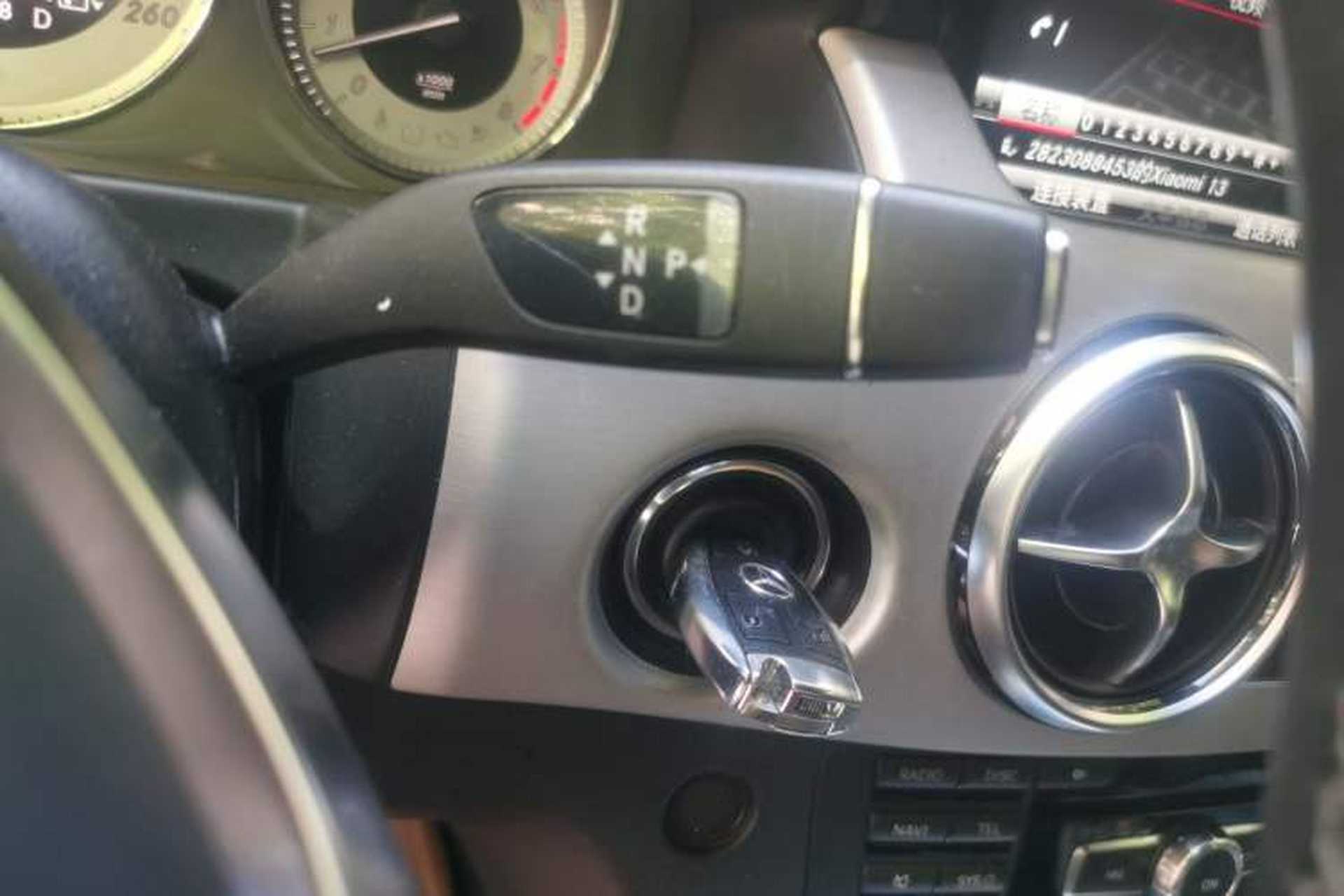 Used Mercedes-Benz GLK-Class 2015 GLK 300 4MATIC Fashion Edition Ultimate Version Gear Lever