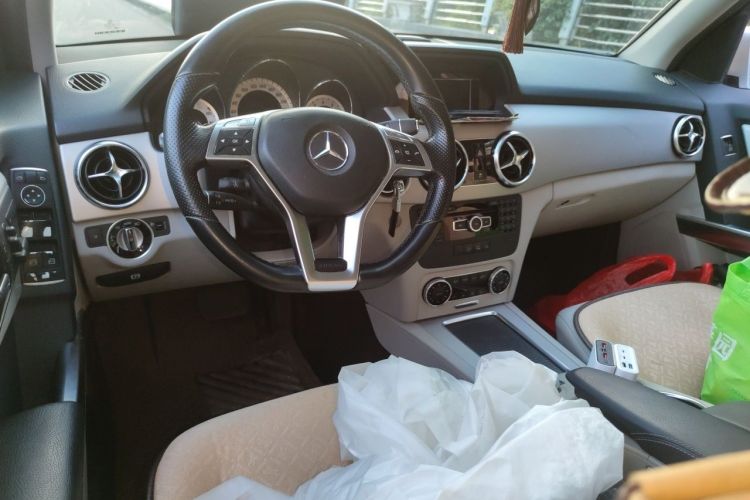 Used Mercedes-Benz GLK-Class 2015 GLK 260 4MATIC Dynamic Edition Ultimate Version Headliner