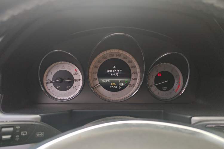 Used Mercedes-Benz GLK-Class 2015 GLK 260 4MATIC Dynamic Edition Ultimate Version Instrument Cluster