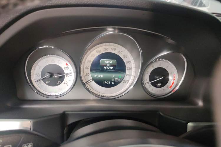 Used Mercedes-Benz GLK-Class 2015 GLK 300 4MATIC Fashion Edition Ultimate Version Instrument Cluster