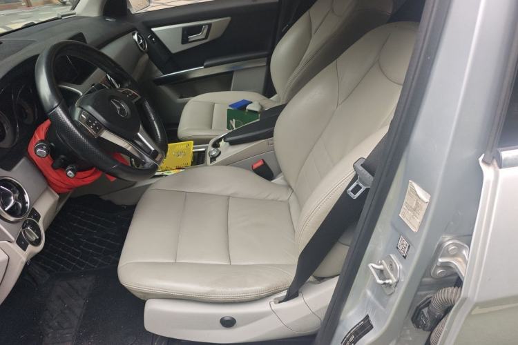 Used Mercedes-Benz GLK-Class 2015 GLK 260 4MATIC Dynamic Edition Ultimate Version Left Front Seat