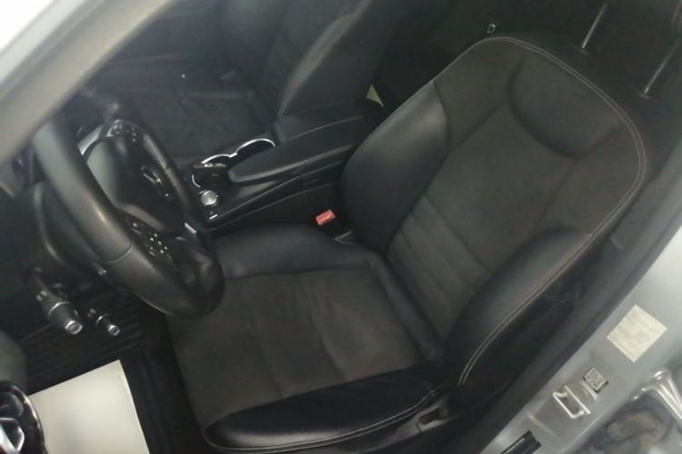 Used Mercedes-Benz GLK-Class 2015 GLK 300 4MATIC Fashion Edition Ultimate Version Left Front Seat