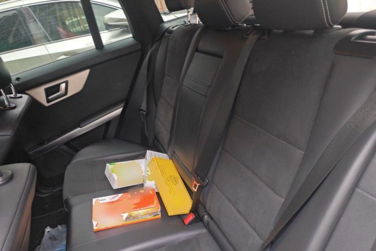Used Mercedes-Benz GLK-Class 2015 GLK 260 4MATIC Fashion Edition Ultimate Version Left Rear Seat