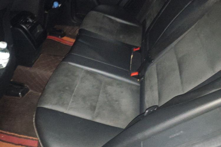 Used Mercedes-Benz GLK-Class 2015 GLK 260 4MATIC Dynamic Edition Ultimate Version Left Rear Seat