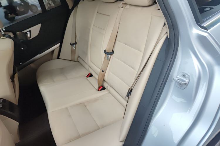 Used Mercedes-Benz GLK-Class 2015 GLK 300 4MATIC Fashion Edition Ultimate Version Left Rear Seat
