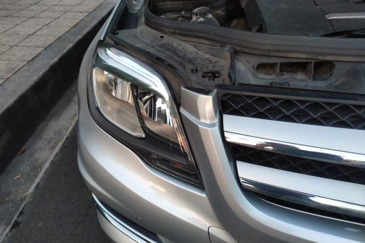 Used Mercedes-Benz GLK-Class 2015 GLK 260 4MATIC Dynamic Edition Ultimate Version Right Front Headlight