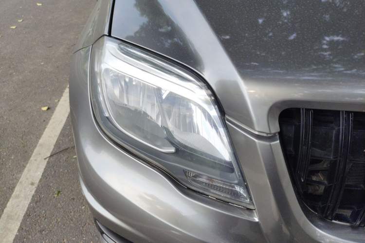 Used Mercedes-Benz GLK-Class 2015 GLK 260 4MATIC Dynamic Edition Ultimate Version Right Front Headlight