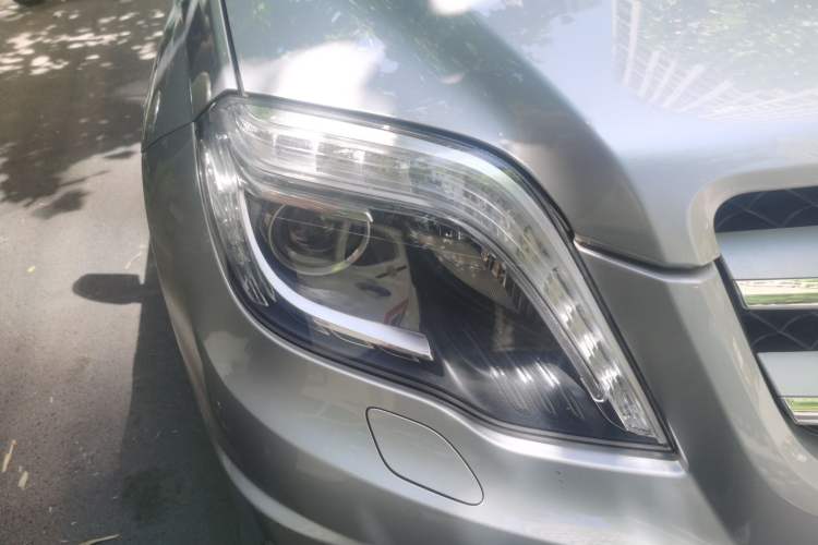 Used Mercedes-Benz GLK-Class 2015 GLK 300 4MATIC Fashion Edition Ultimate Version Right Front Headlight