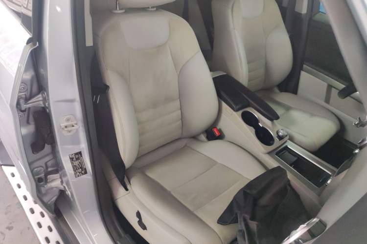 Used Mercedes-Benz GLK-Class 2015 GLK 300 4MATIC Fashion Edition Ultimate Version Right Front Seat