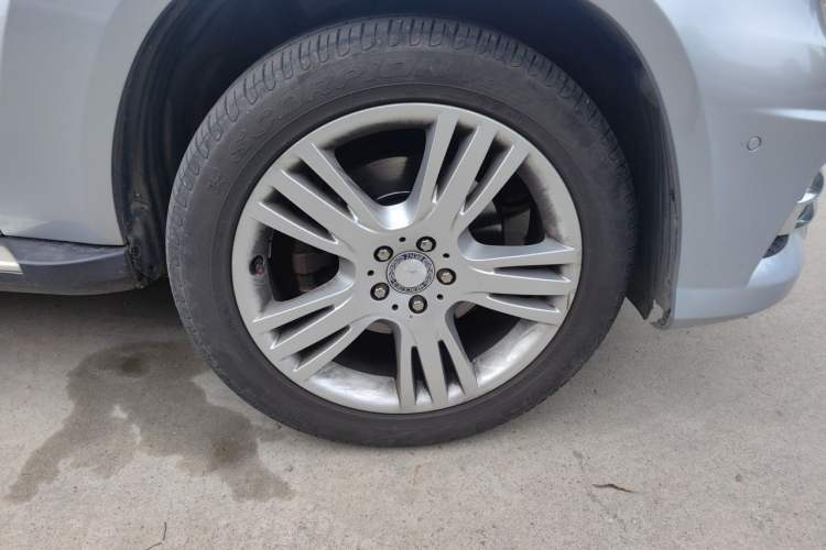 Used Mercedes-Benz GLK-Class 2015 GLK 260 4MATIC Dynamic Edition Ultimate Version Right Front Wheel Hub