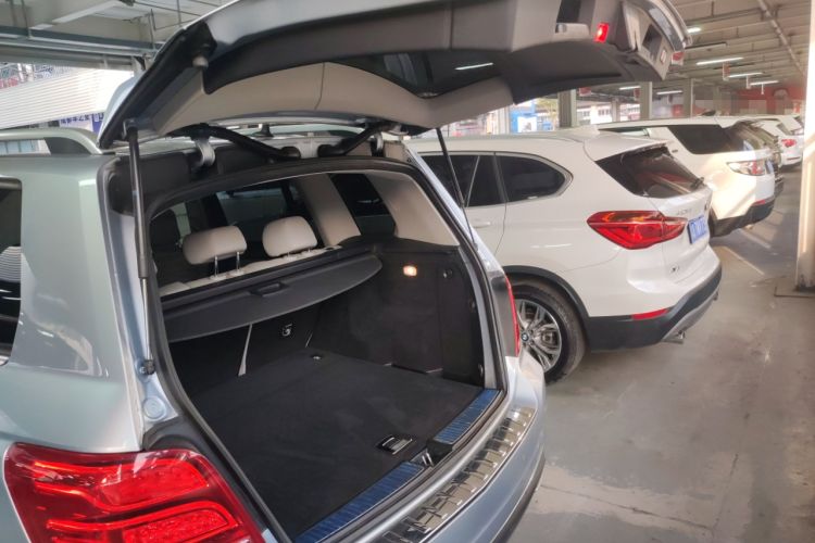 Used Mercedes-Benz GLK-Class 2015 GLK 300 4MATIC Fashion Edition Ultimate Version Trunk