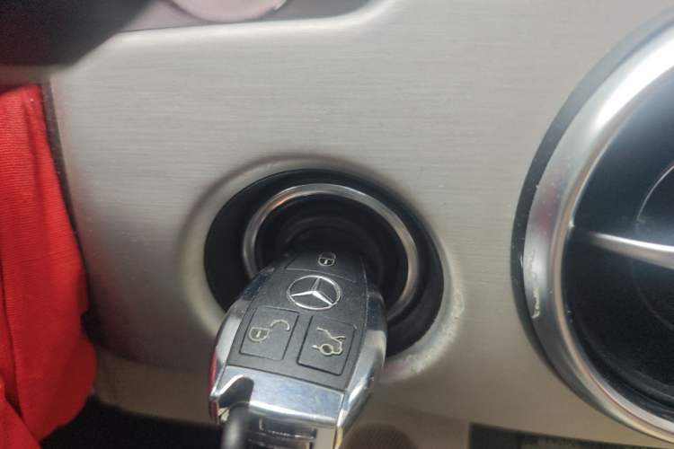 Used Mercedes-Benz GLK-Class 2015 GLK 260 4MATIC Dynamic Edition Ultimate Version Vehicle Key