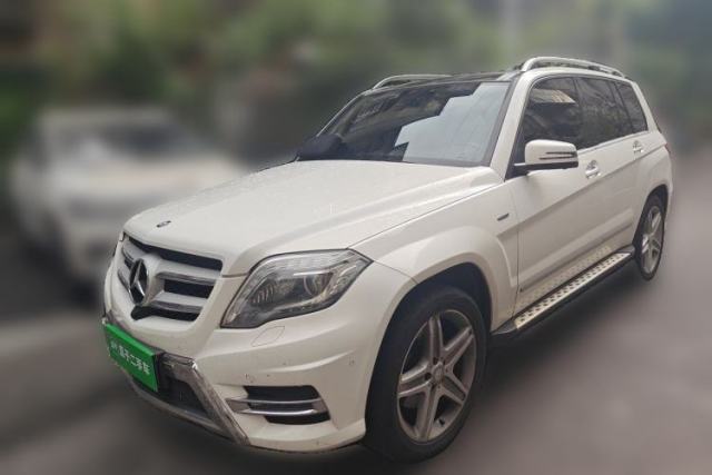 Ojetý Mercedes-Benz GLK-Class 2015 GLK 300 4MATIC Luxury Ultimate Edition