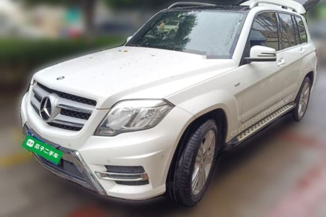 Ojetý Mercedes-Benz GLK-Class 2015 GLK 260 4MATIC Dynamic Edition Ultimate Version