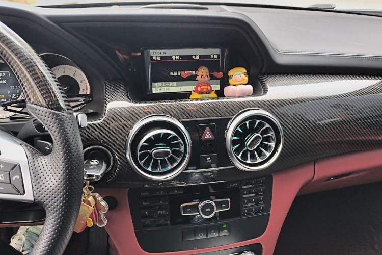 Used Mercedes-Benz GLK-Class 2015 GLK 260 4MATIC Dynamic Edition Ultimate Version Audio And AC Panel