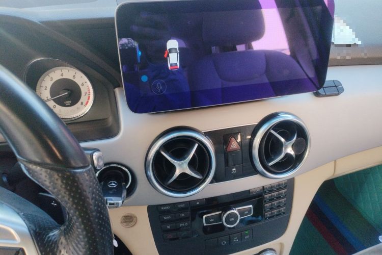 Used Mercedes-Benz GLK-Class 2015 GLK 260 4MATIC Dynamic Edition Ultimate Version Audio And AC Panel