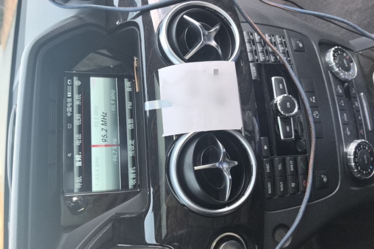 Used Mercedes-Benz GLK-Class 2015 GLK 300 4MATIC Luxury Ultimate Edition Audio And AC Panel