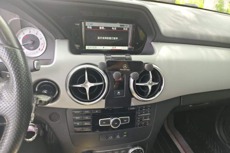 Used Mercedes-Benz GLK-Class 2015 GLK 260 4MATIC Dynamic Edition Ultimate Version Audio And AC Panel