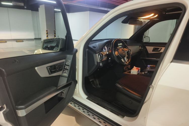 Used Mercedes-Benz GLK-Class 2015 GLK 300 4MATIC Fashion Edition Ultimate Version Driver Seat