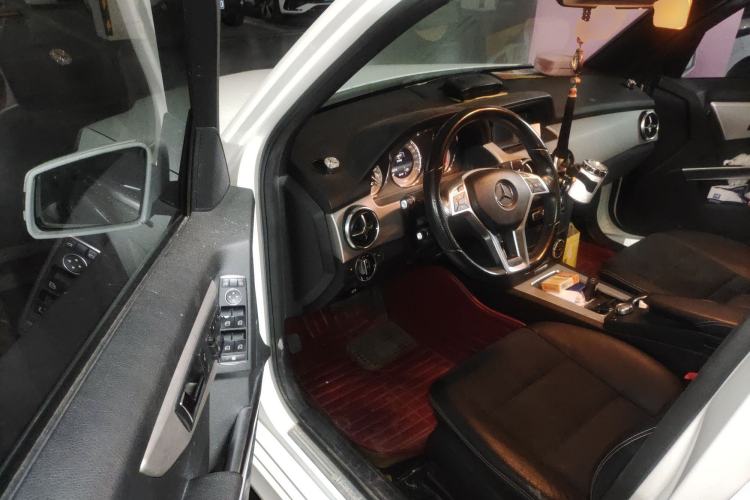 Used Mercedes-Benz GLK-Class 2015 GLK 260 4MATIC Dynamic Edition Ultimate Version Driver Seat