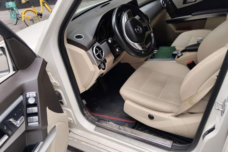 Used Mercedes-Benz GLK-Class 2015 GLK 260 4MATIC Dynamic Edition Ultimate Version Driver Seat