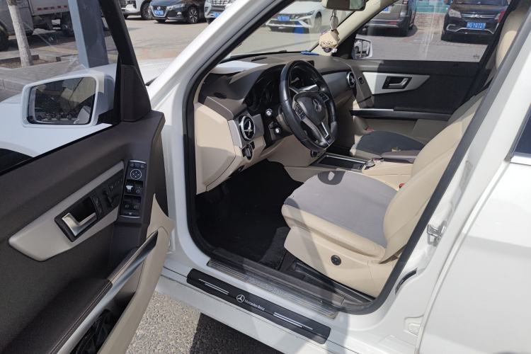 Used Mercedes-Benz GLK-Class 2015 GLK 260 4MATIC Dynamic Edition Ultimate Version Driver Seat