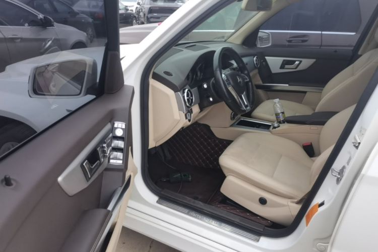 Used Mercedes-Benz GLK-Class 2015 GLK 260 4MATIC Dynamic Edition Ultimate Version Driver Seat