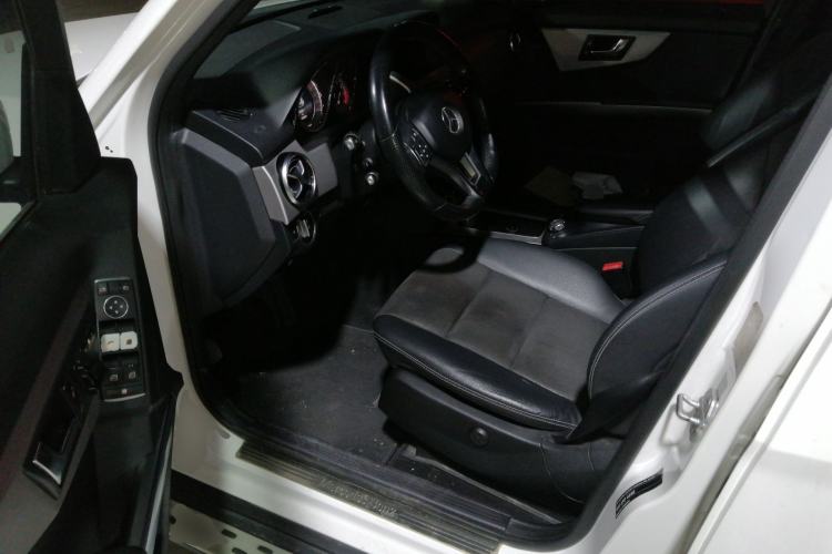 Used Mercedes-Benz GLK-Class 2015 GLK 260 4MATIC Dynamic Edition Ultimate Version Driver Seat