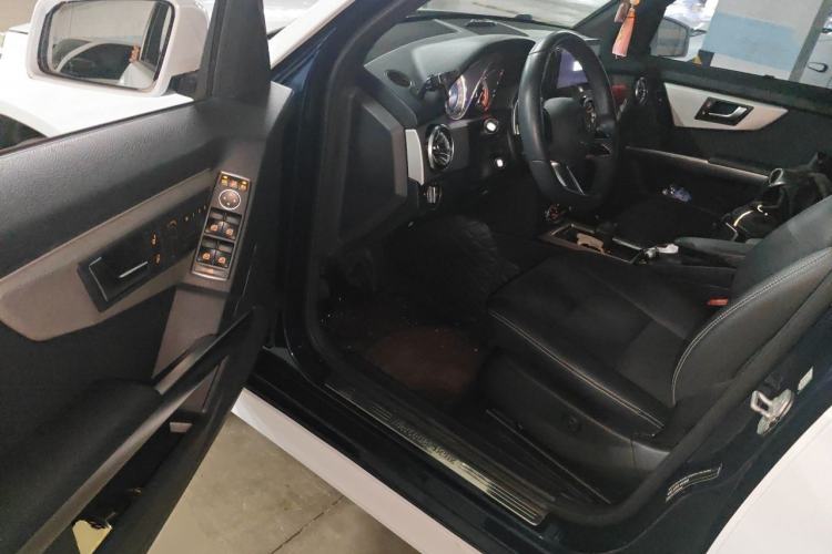 Used Mercedes-Benz GLK-Class 2015 GLK 260 4MATIC Dynamic Edition Ultimate Version Driver Seat