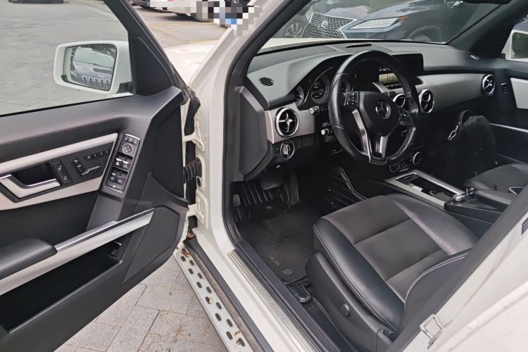 Used Mercedes-Benz GLK-Class 2015 GLK 300 4MATIC Fashion Edition Ultimate Version Driver Seat