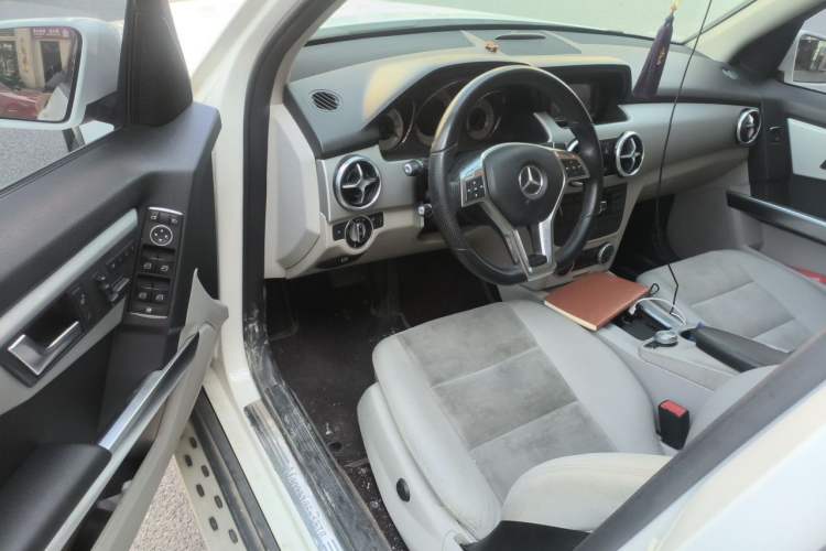 Used Mercedes-Benz GLK-Class 2015 GLK 260 4MATIC Dynamic Edition Ultimate Version Driver Seat