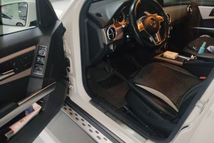 Used Mercedes-Benz GLK-Class 2015 GLK 260 4MATIC Fashion Edition Ultimate Version Driver Seat