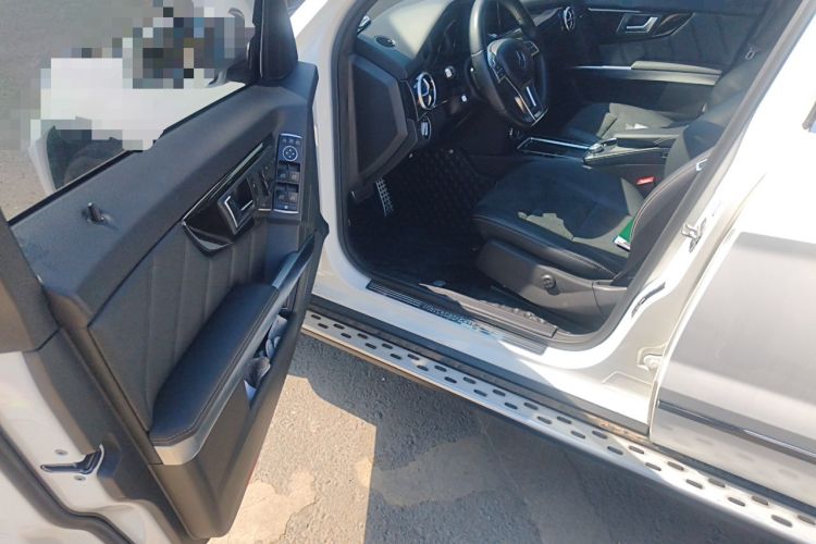 Used Mercedes-Benz GLK-Class 2015 GLK 300 4MATIC Luxury Ultimate Edition Driver Seat
