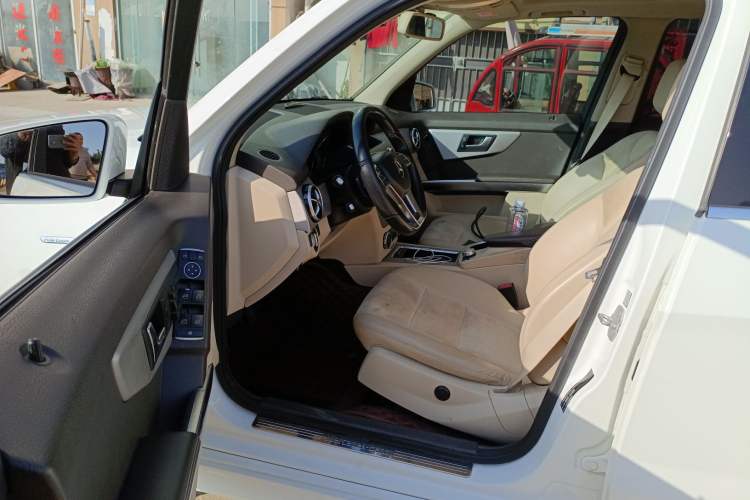 Used Mercedes-Benz GLK-Class 2015 GLK 260 4MATIC Dynamic Edition Ultimate Version Driver Seat