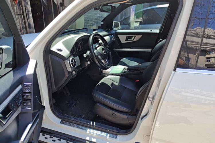 Used Mercedes-Benz GLK-Class 2015 GLK 260 4MATIC Dynamic Edition Ultimate Version Driver Seat
