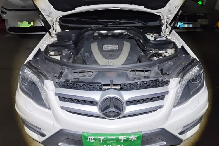 Used Mercedes-Benz GLK-Class 2015 GLK 300 4MATIC Fashion Edition Ultimate Version Engine Bay