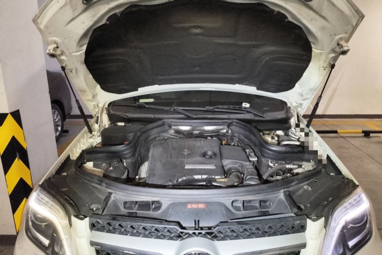Used Mercedes-Benz GLK-Class 2015 GLK 260 4MATIC Fashion Edition Ultimate Version Engine Bay