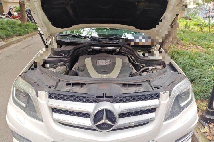 Used Mercedes-Benz GLK-Class 2015 GLK 300 4MATIC Fashion Edition Ultimate Version Engine Bay