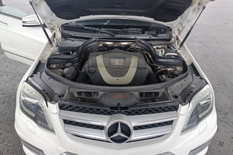 Used Mercedes-Benz GLK-Class 2015 GLK 300 4MATIC Fashion Edition Ultimate Version Engine Bay