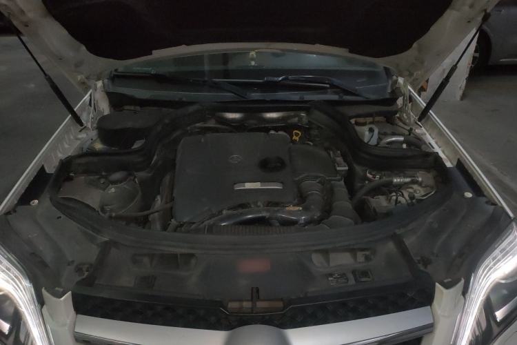 Used Mercedes-Benz GLK-Class 2015 GLK 260 4MATIC Fashion Edition Ultimate Version Engine Bay